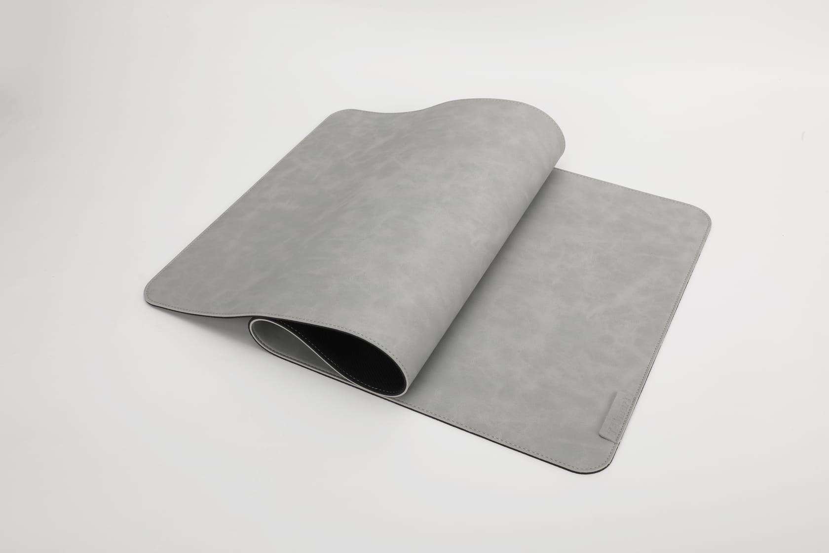 tesmart-lite-pvc-desk-mat-90x40cm-1-8mm-vintage-braun image 4